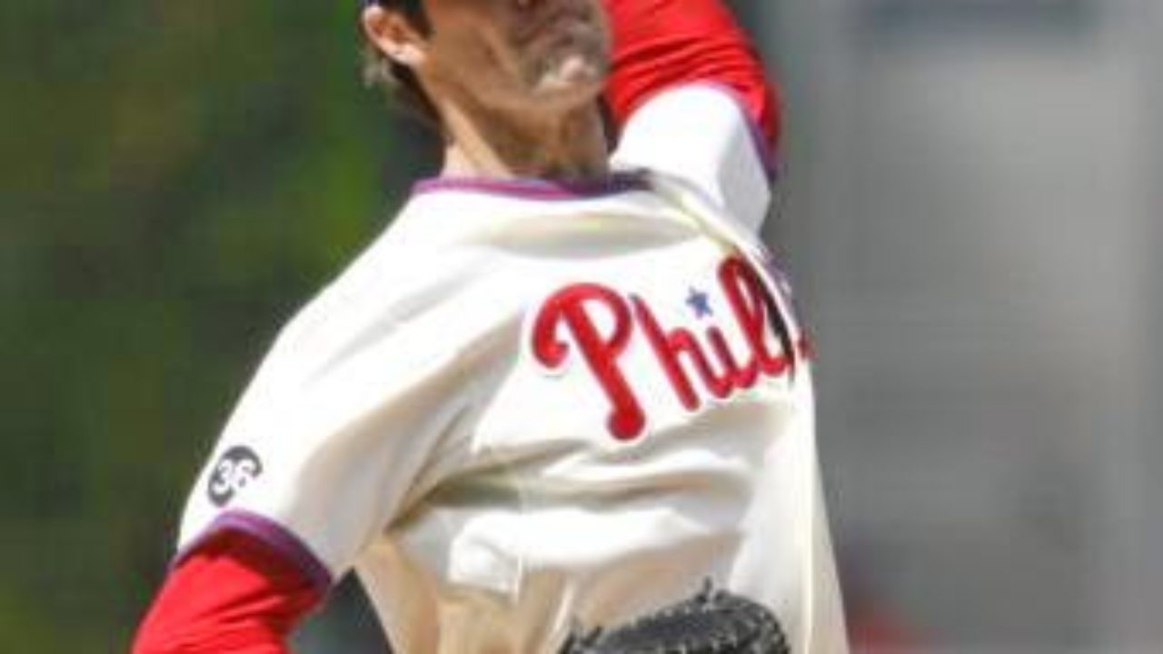 Lakewood BlueClaws retire Cole Hamels' jersey