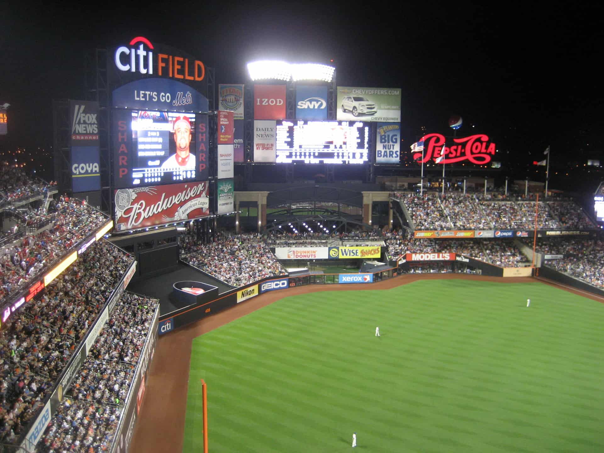 A scintillating night at Citi Field ends with the catch of the