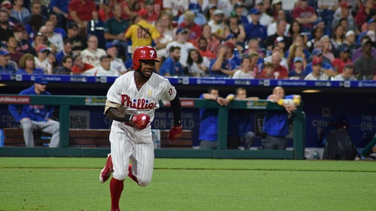 Former Philadelphia Phillies Outfielder Roman Quinn Elects Free