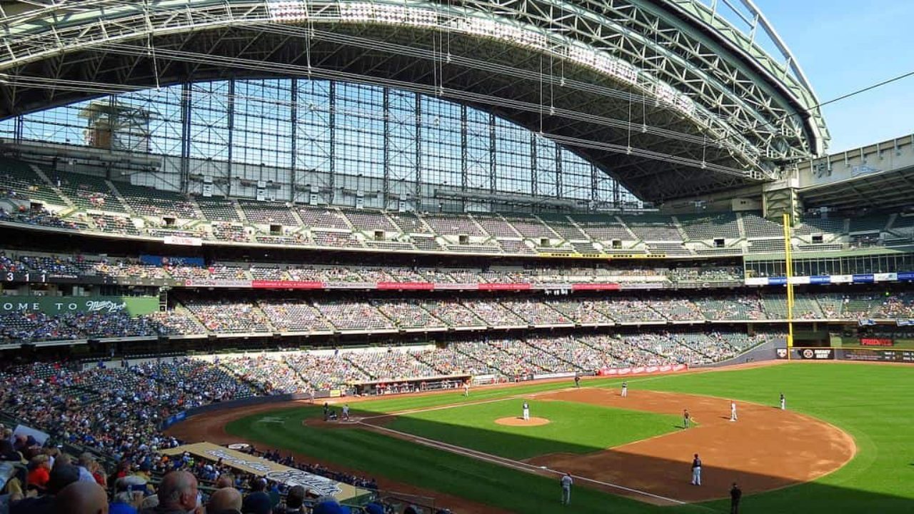 First Sausage Race of 2014 at Miller Park 