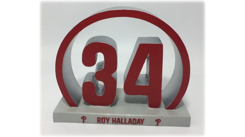 Phillies to retire Roy Halladay's number on 10th anniversary of