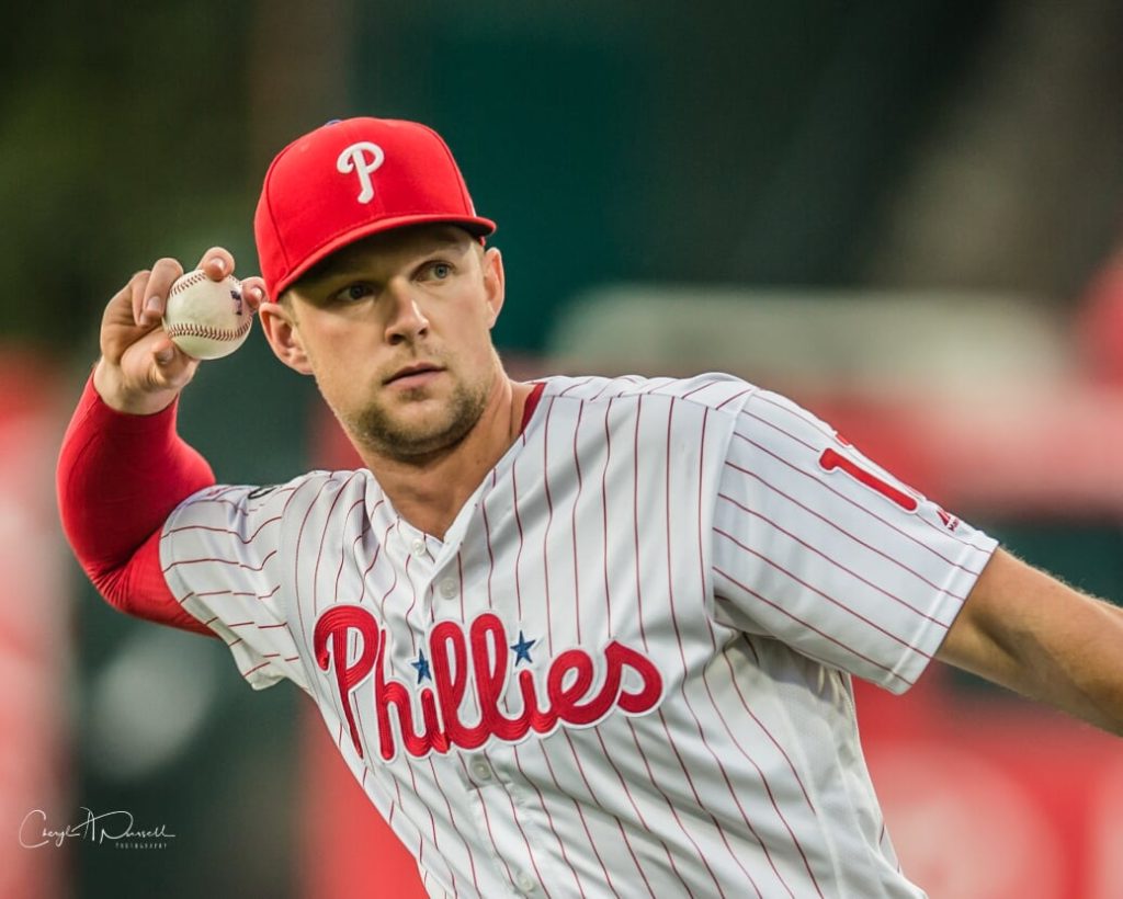 Phillies avoid arbitration with Rhys Hoskins - The Good Phight