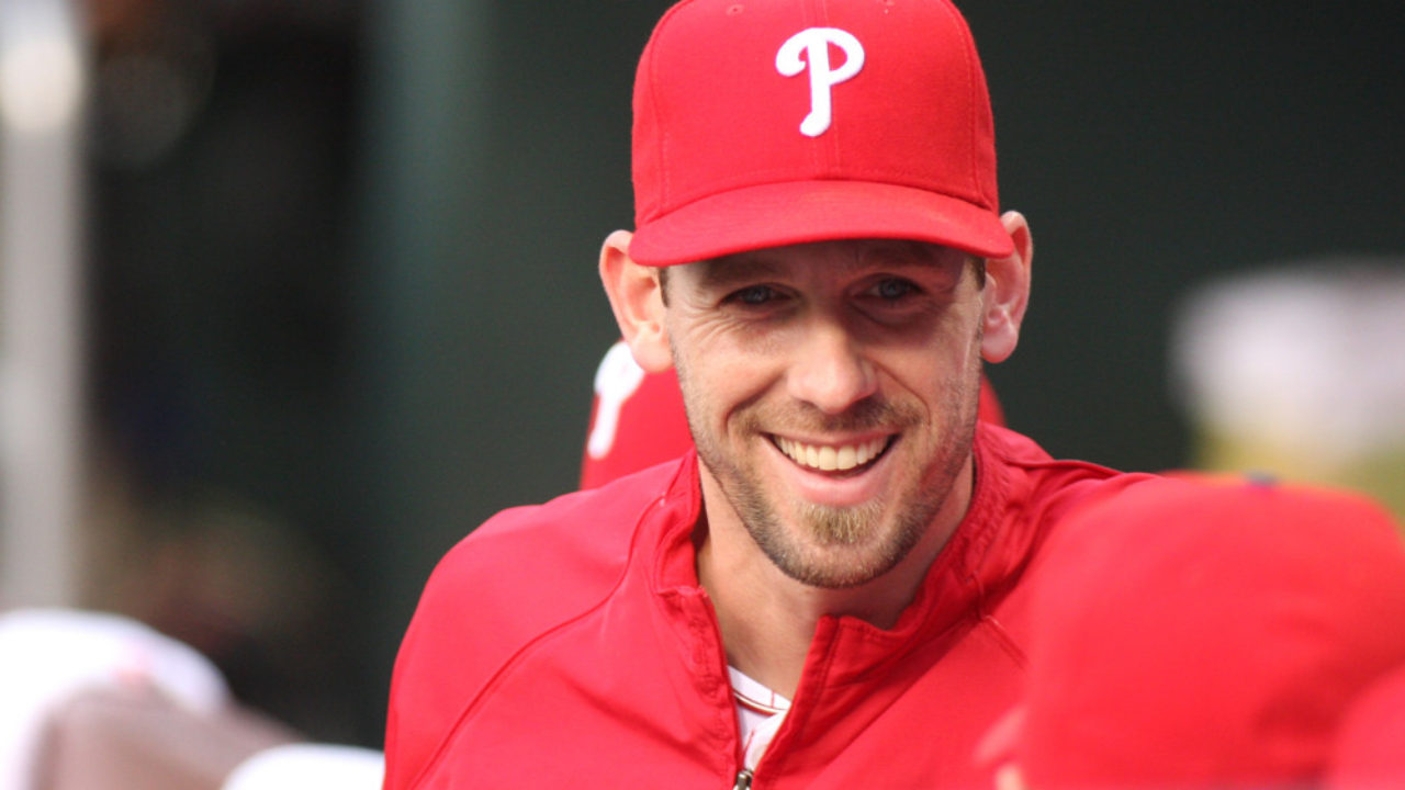 Cliff Lee fires up Phillies in first game of the World Series