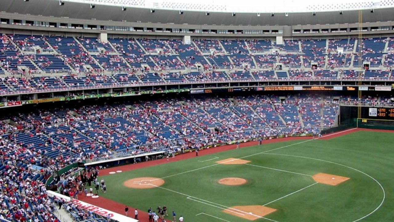 Former Philadelphia Phillies infielder Kim Batiste dies