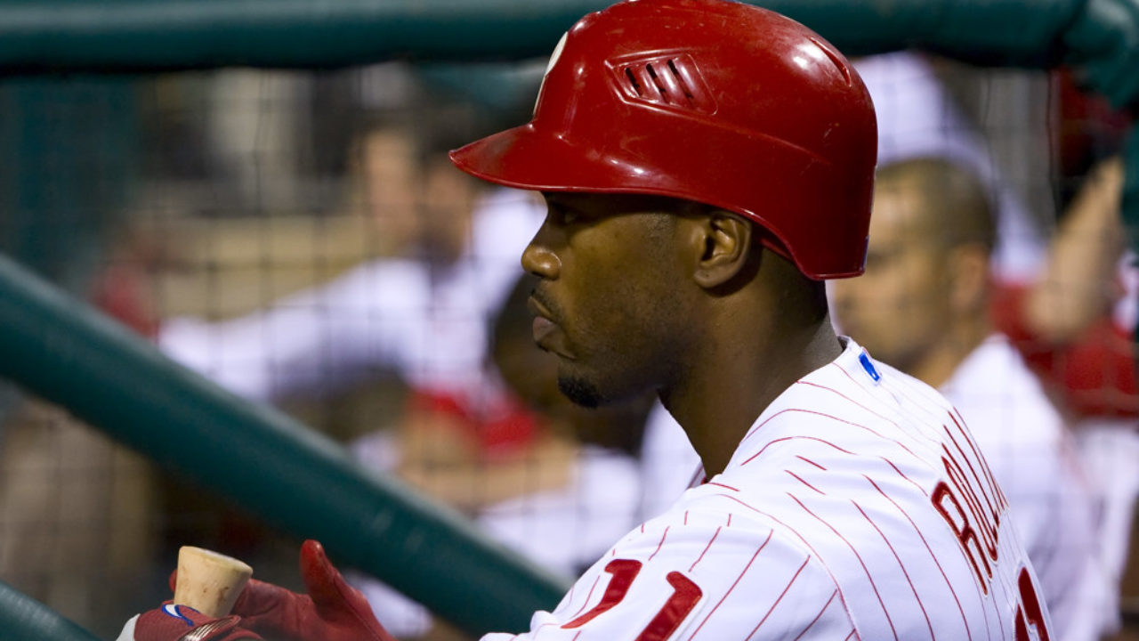 This time, Jimmy Rollins brings joy to Dodger Stadium