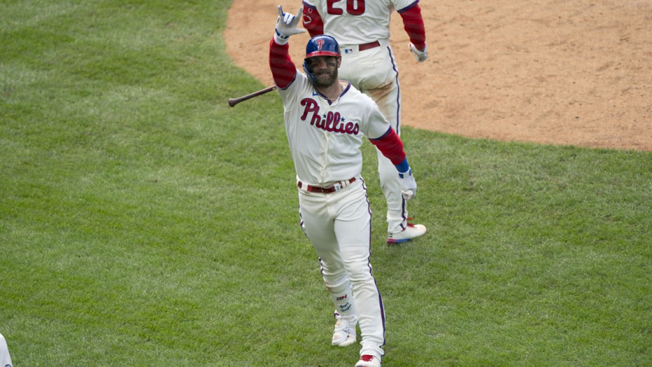 3 Games, 3 HR for Bryce Harper. He is ON FIRE 🔥 