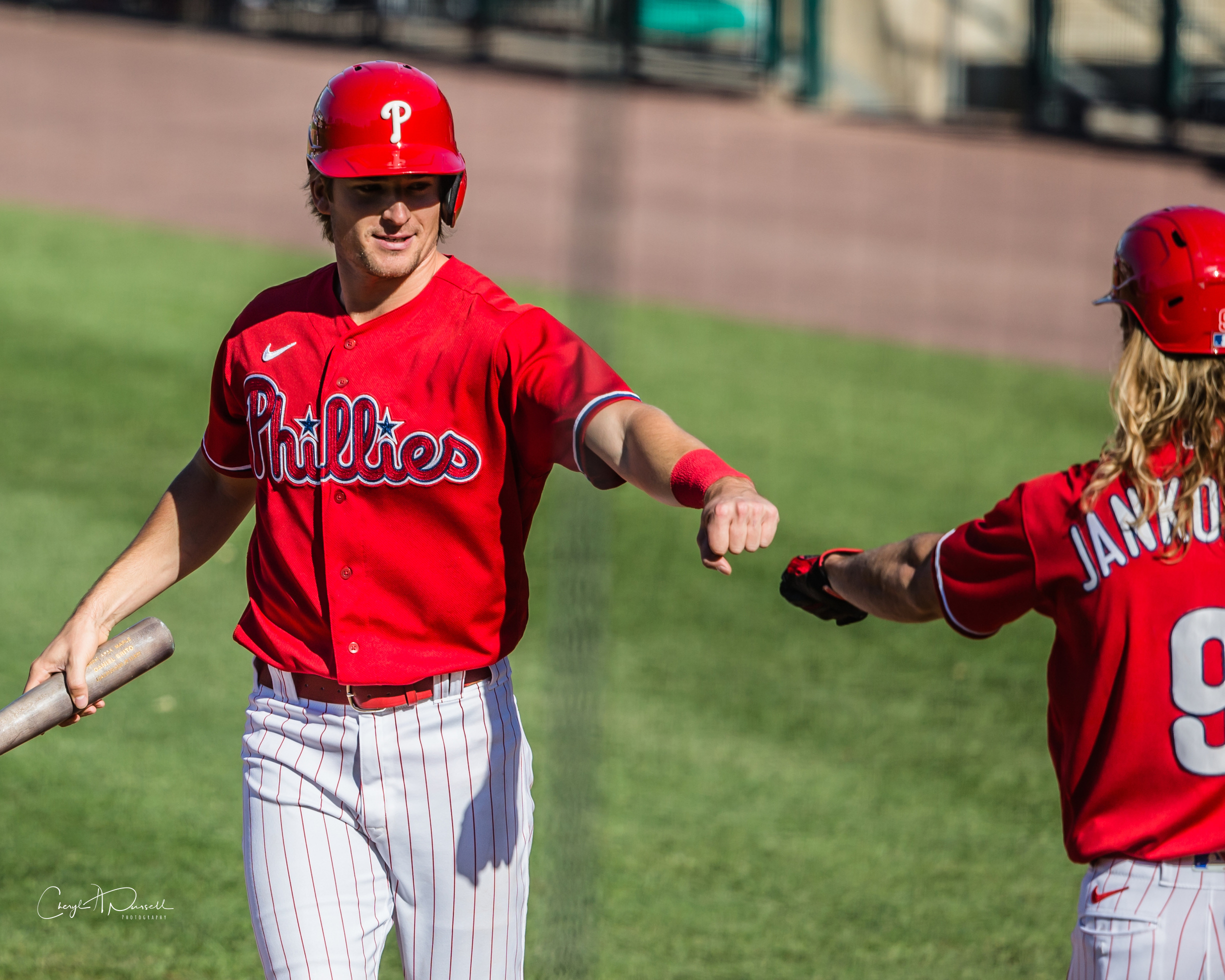 Williams' 1st career HR walks Phillies off over Braves