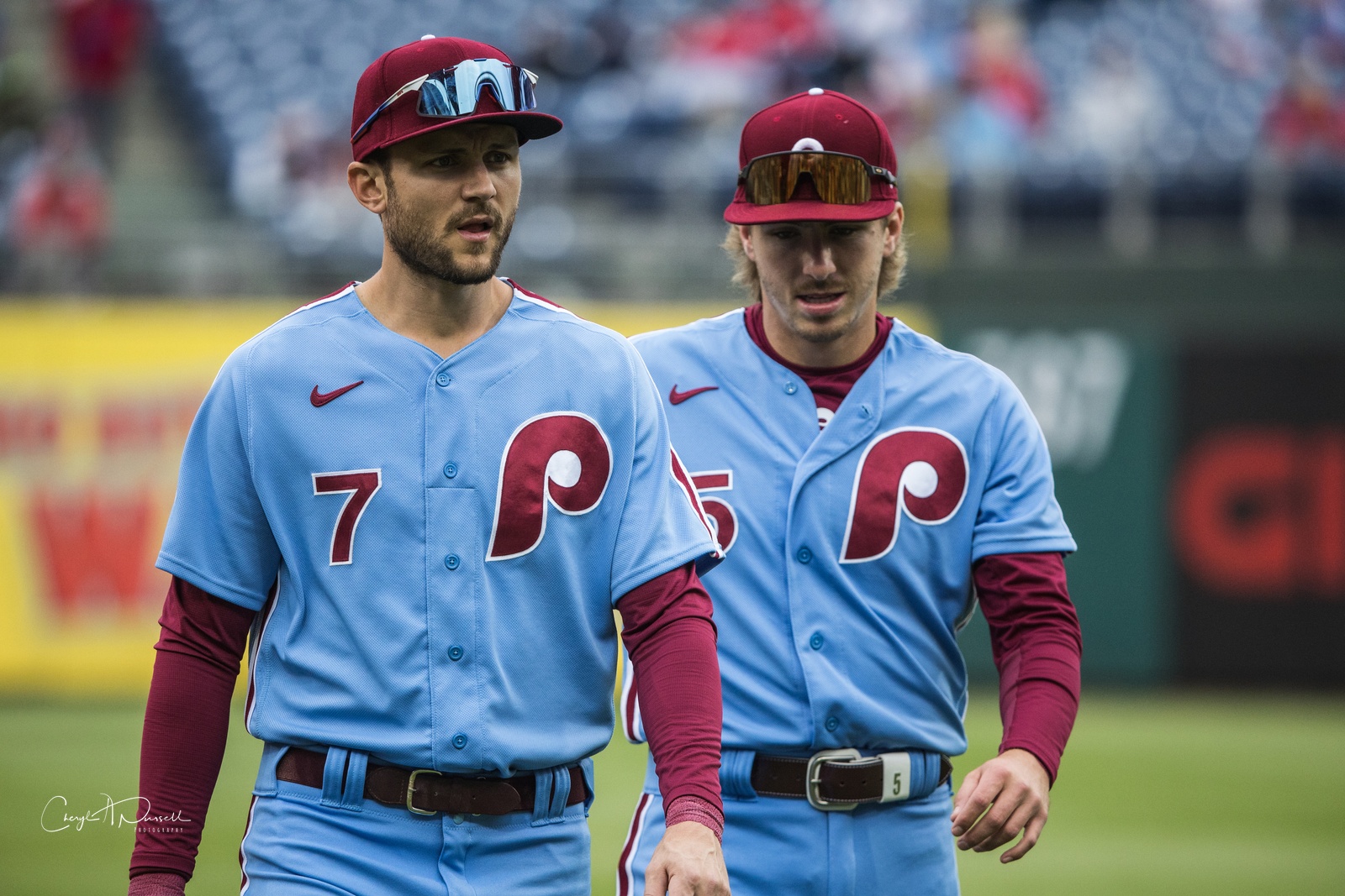 When do the Phillies wear each uniform?
