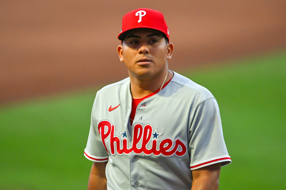 Debate: Phillies will eventually have to get rid of one uniform to