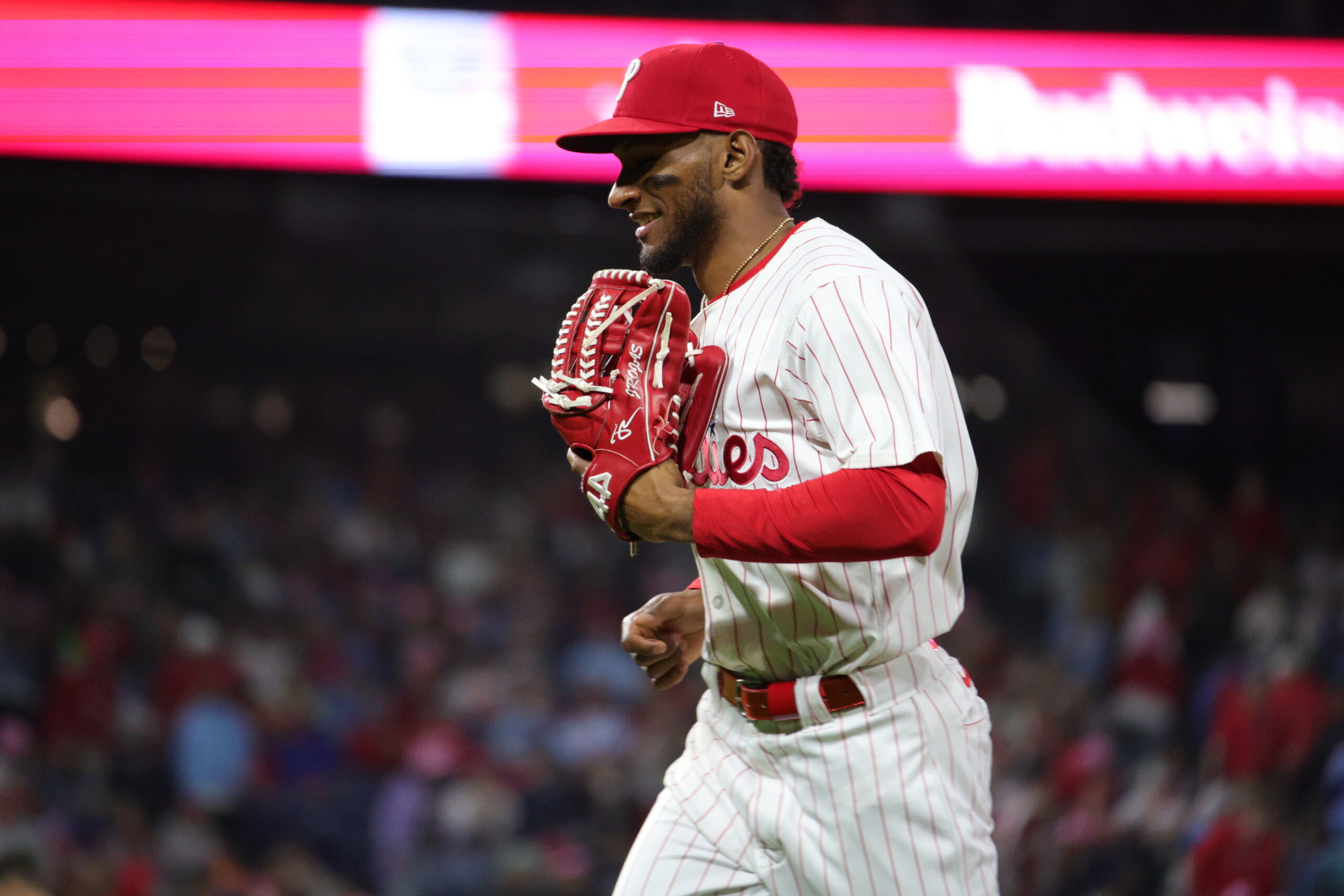 Rob Thomson on roster decisions and why Phillies will prioritize